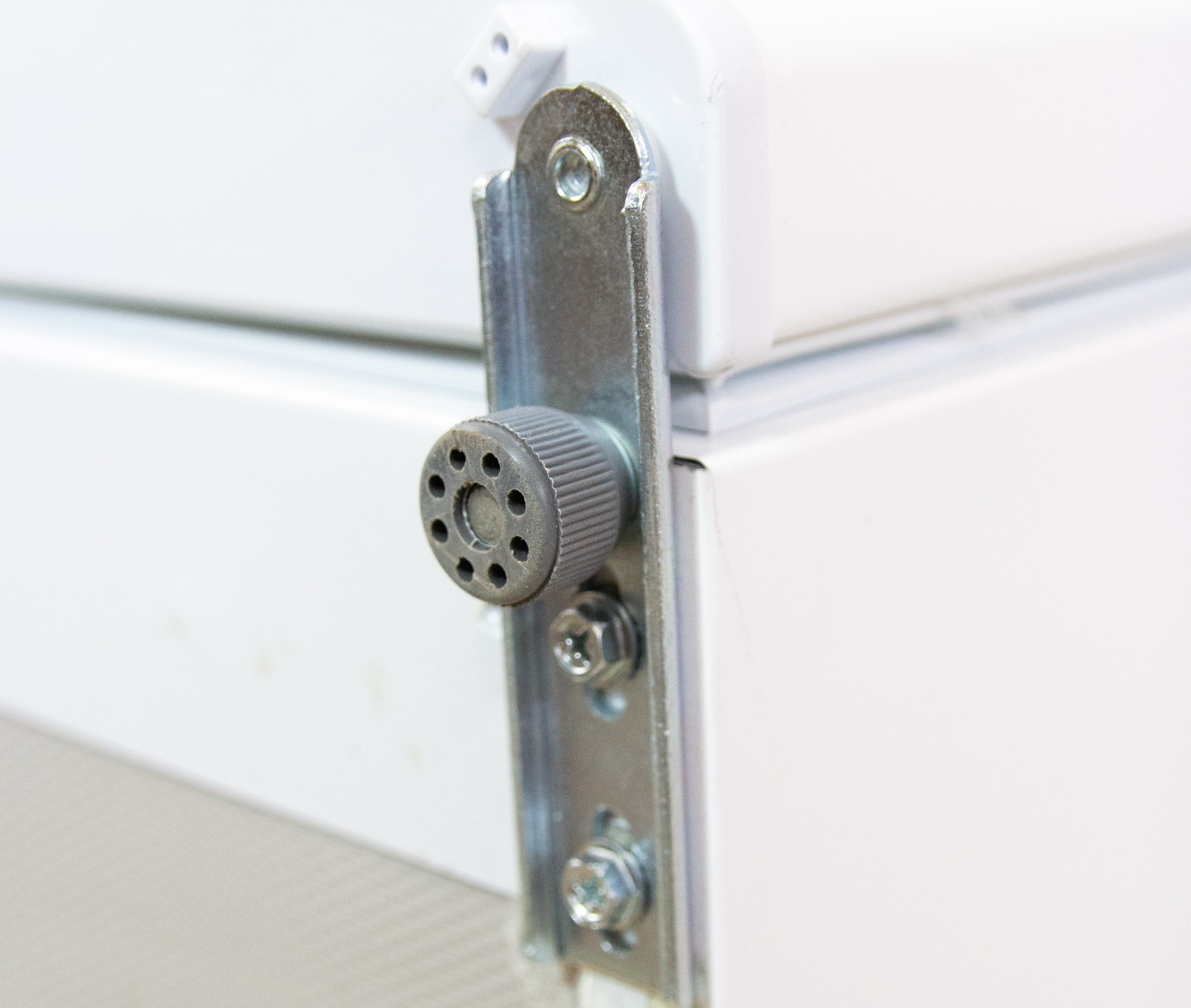 MAŁA LODÓWKA BIUROWA HOTELOWA MINIBAR CHŁODZIARKA PODBLATOWA 85cm inox