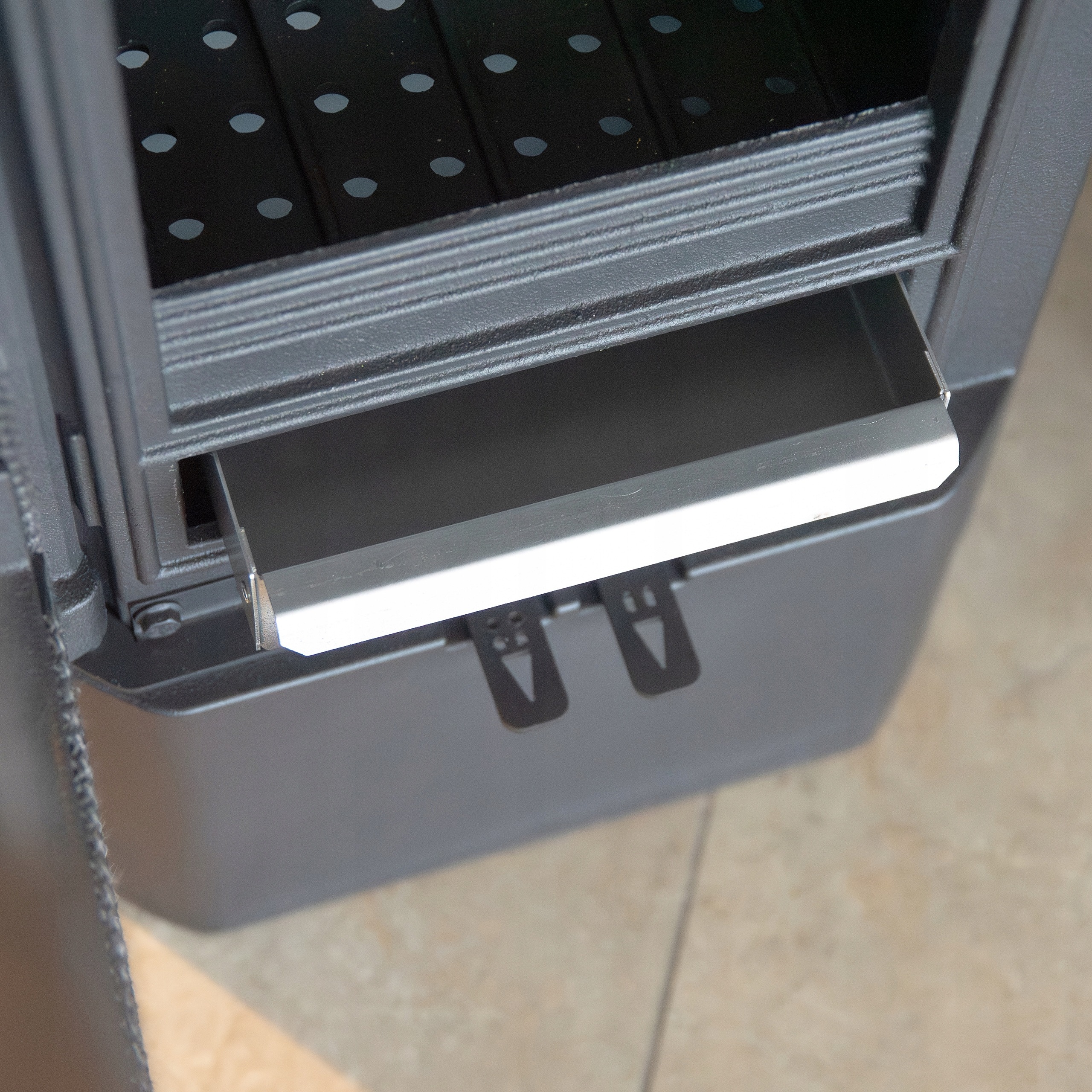 PIEC KOMINEK ŻELIWNY KRATKI K12 KOZA MOC 6kW WYLOT FI 130 WOLNOSTOJĄCY