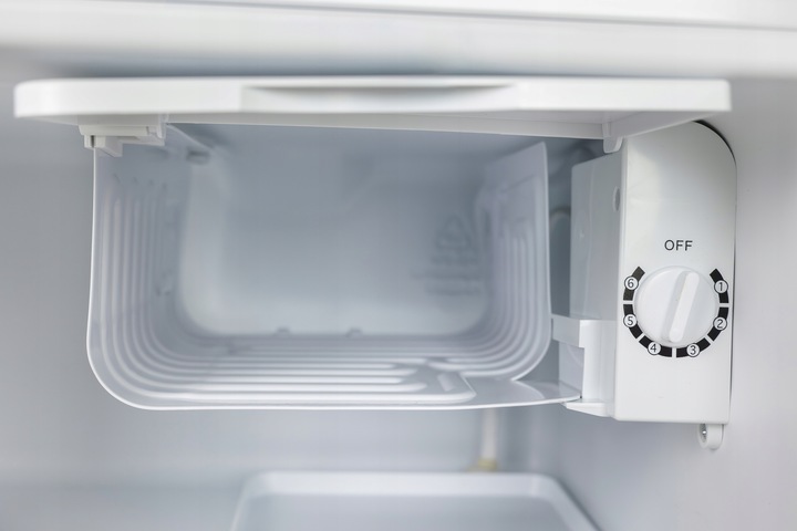 Mała Lodówka VIVAX MF-45 50cm 41L biała do biura